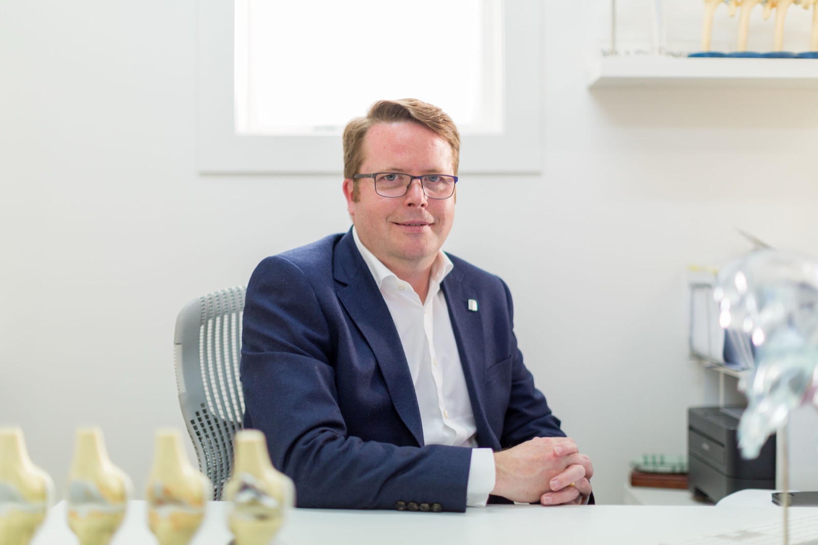 Mr Andrew Thompson, Consultant Orthopaedic Surgeon